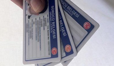 Eski tip ehliyetlerde kritik uyarı! Yenileme ücreti 15 TL’den 7 bin 438 TL’ye çıkacak